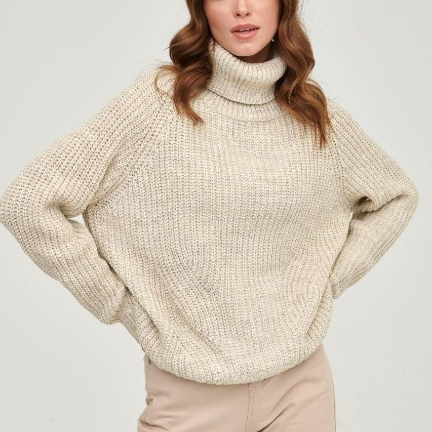 
                      
                        Gestrickter Rollkragenpullover
                      
                    